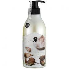 3W Clinic More Moisture Black Garlic Hair Pack 500 ml